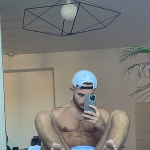 Arnoboy MYM