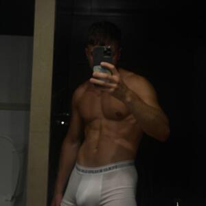 Arnoboy MYM