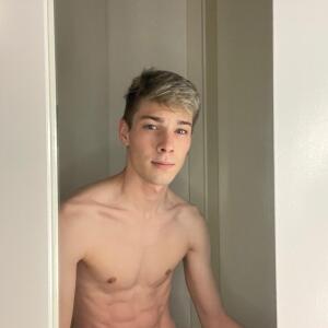 Arthur_action MYM