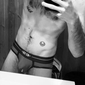 Couplegayhot25 MYM
