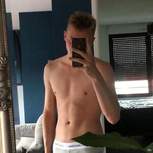 Ronan474204 MYM