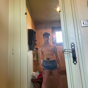 Ryan4real MYM